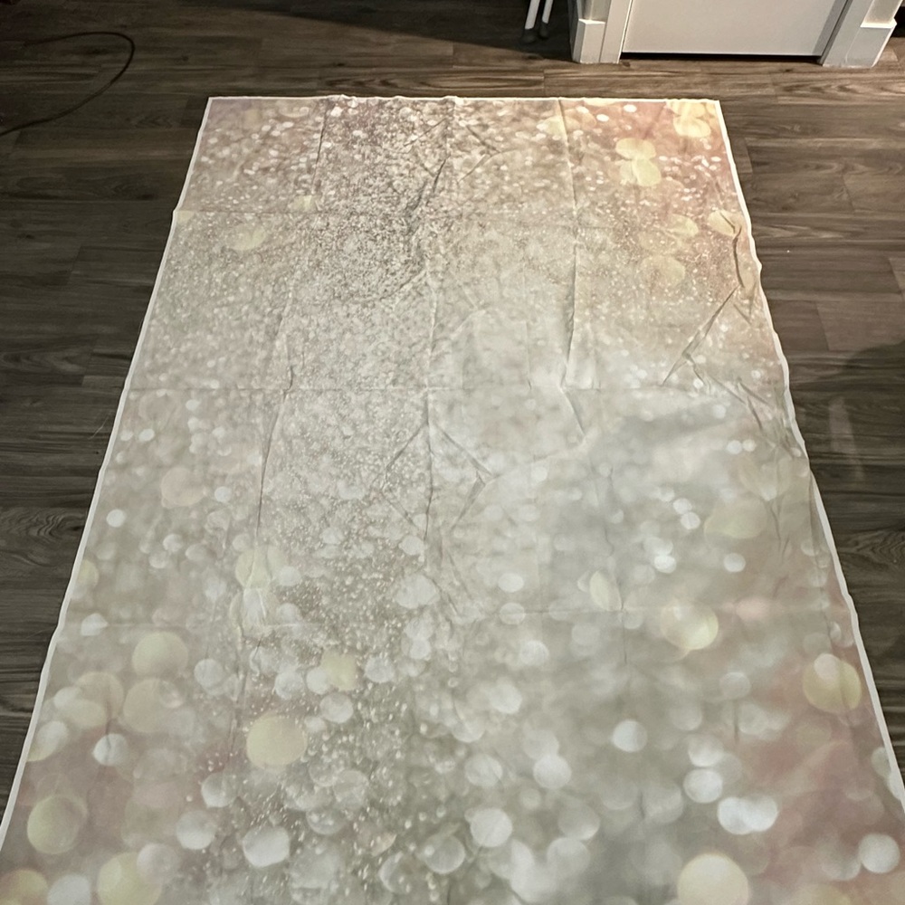 Tapestries/Backdrops - Picture 5 of 7